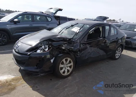 2013 Mazda Mazda3 I Sv из США, поврежденный, VIN JM1BL1TFXD1823251